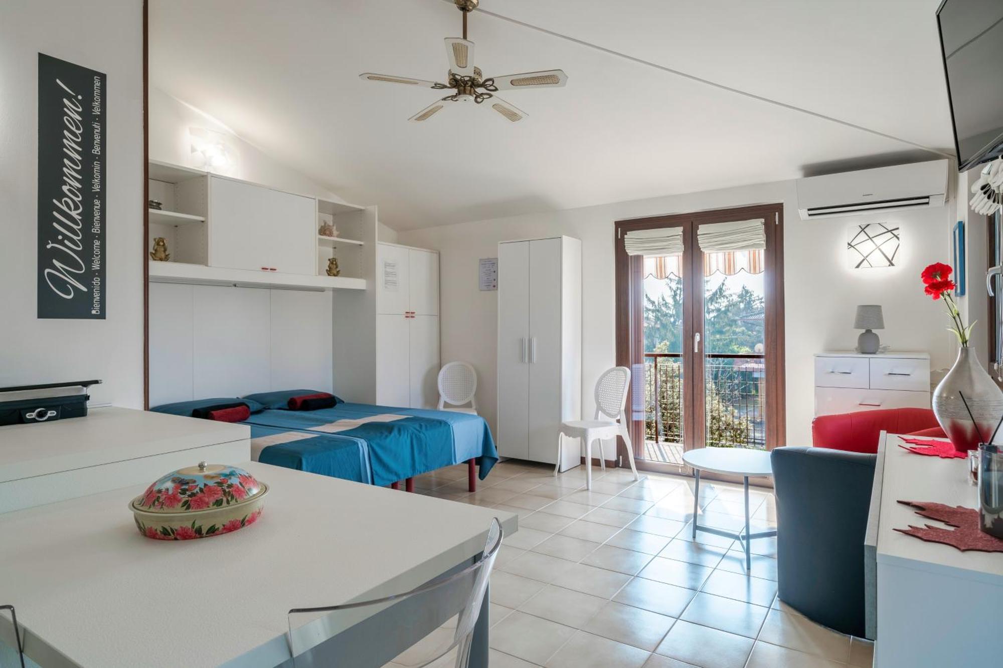 Casa Lugana 15 - Monolocale Con Piscina Fronte Lago Sirmione Exteriér fotografie