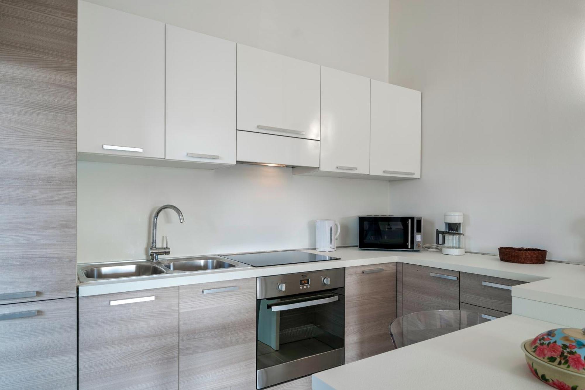 Casa Lugana 15 - Monolocale Con Piscina Fronte Lago Sirmione Exteriér fotografie