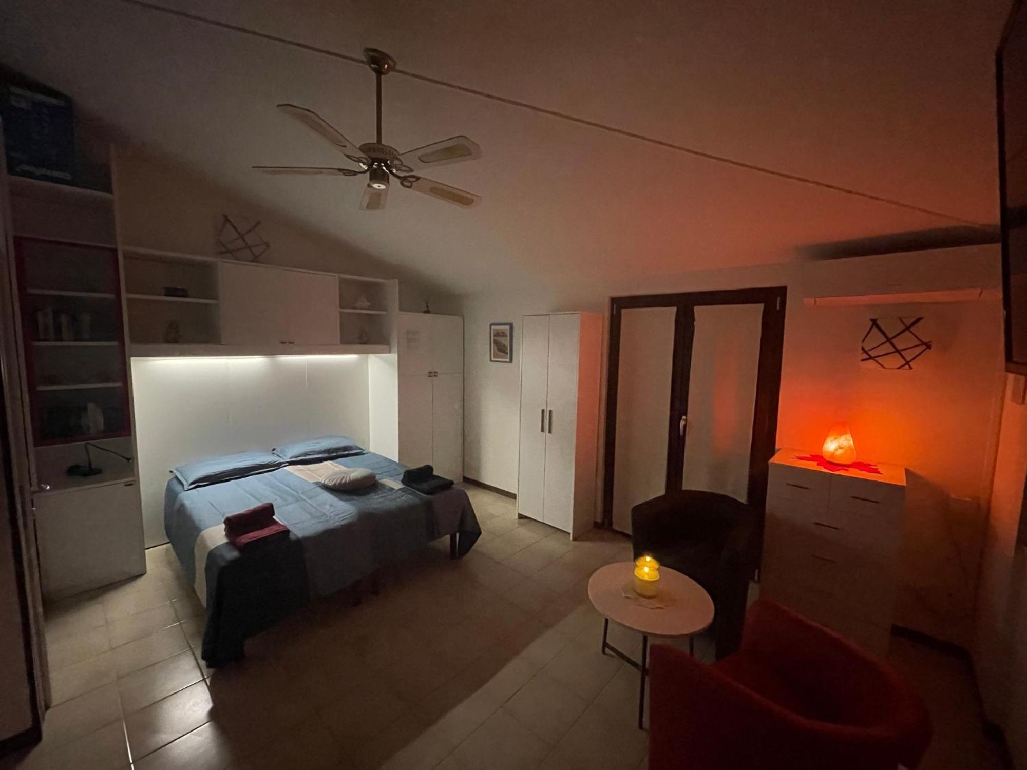 Casa Lugana 15 - Monolocale Con Piscina Fronte Lago Sirmione Exteriér fotografie